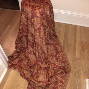 Very large Wool shawl/wrap